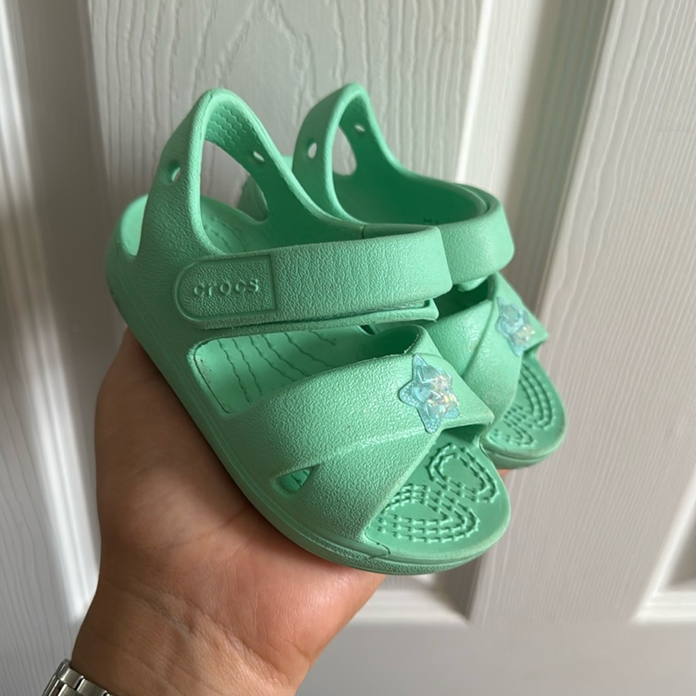 Crocs